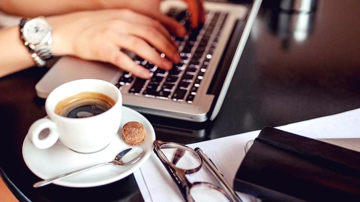 Przykład cyfrowego dashboardu finansowego